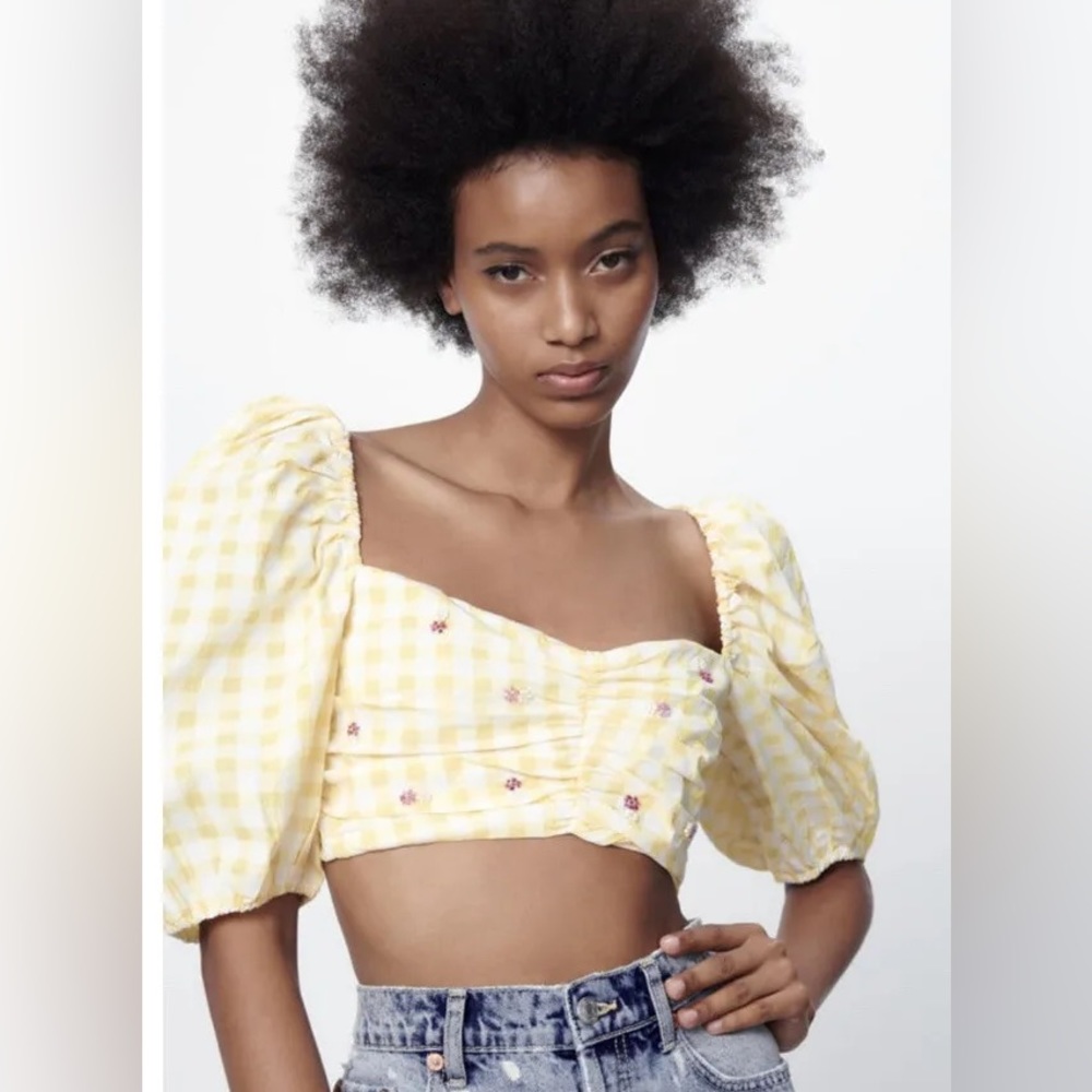NWT. Women’s Zara Yellow&White Gingham Crop Top. Puff Sleeves. Open Back. Large.